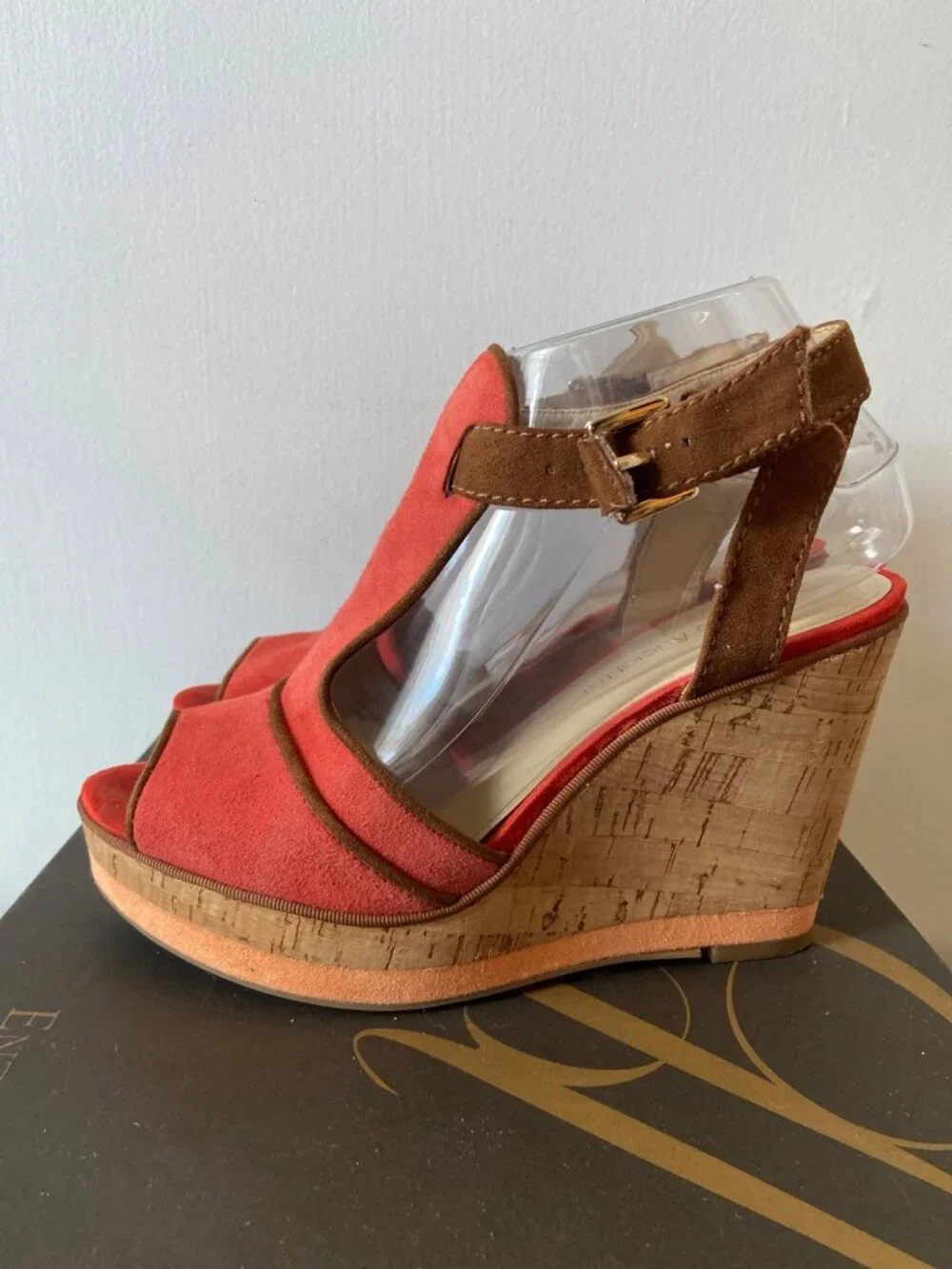Enzo Angiolini Eagesso Suede Wedge Sandals Size 7.5M Coral Brown Ankle Strap